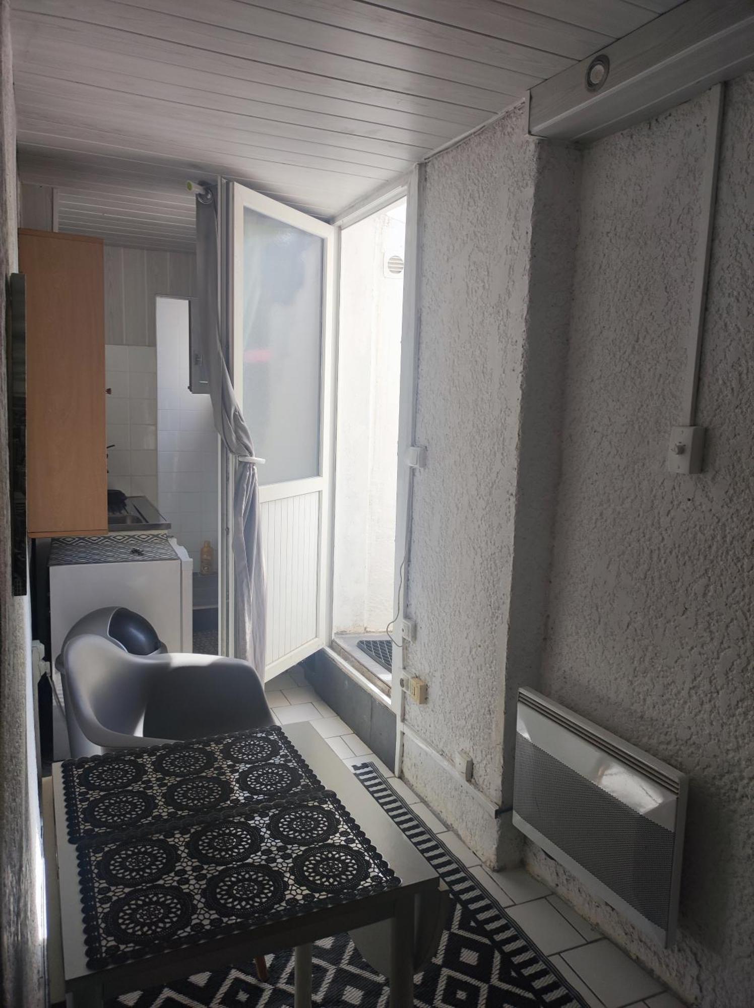 Ingrid Mary Apartment Nimes Ruang foto