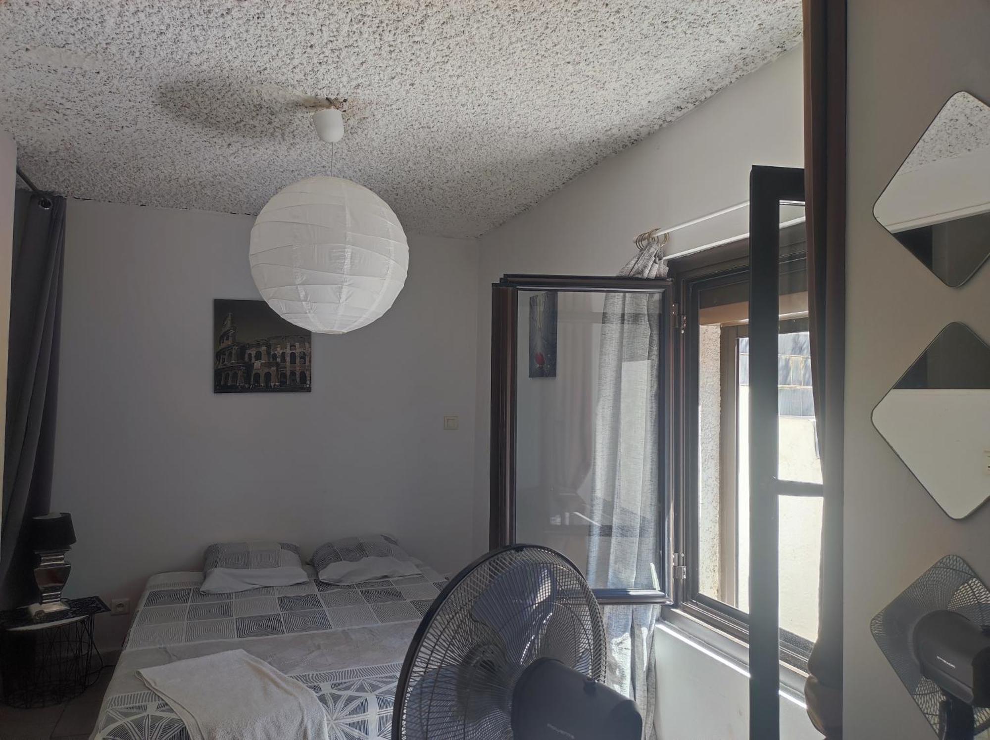 Ingrid Mary Apartment Nimes Ruang foto